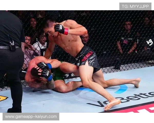 沃克TKO胜张名扬，UFC上海站中国选手4胜3负